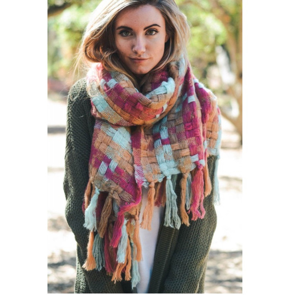 Accessories - Patchwork Woven Multicolor Tassel Plaid Scarf NWOT